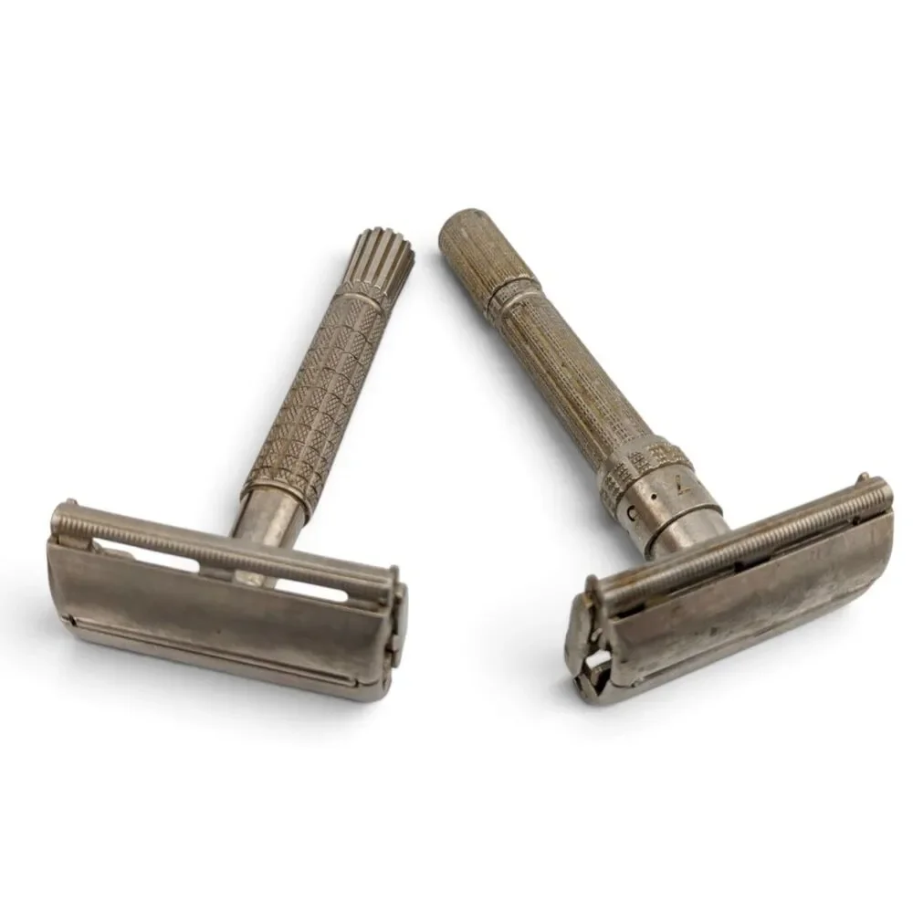 1966 Gillette Slim Adjustable L4 & Flare Tip Super Speed L3 Razors Case
